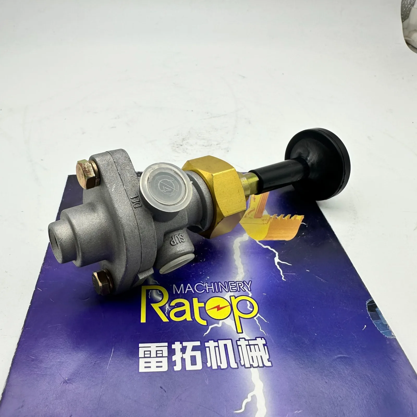 

New 800901151 Manual Control Valve for Excavator Engines Building Material and Machinery Repair Shops