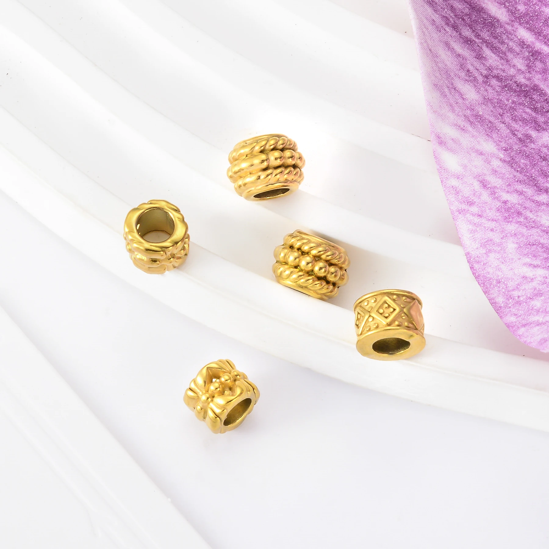 20pcs Wholsesale Fashion Round Square Gold Color Beads Jewelry Making Supplies Bracelet Necklace Stainless Steel Charm