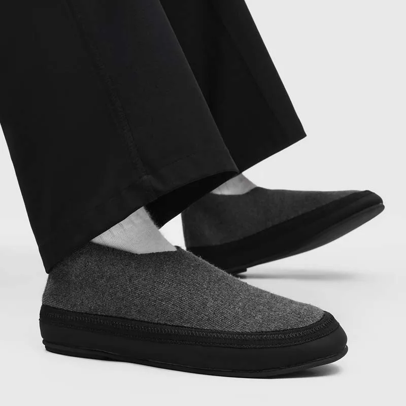 Comfortable and versatile trendy simple flat-bottomed hiking casual shoes 2026 summer new breathable soft-soled lazy shoes