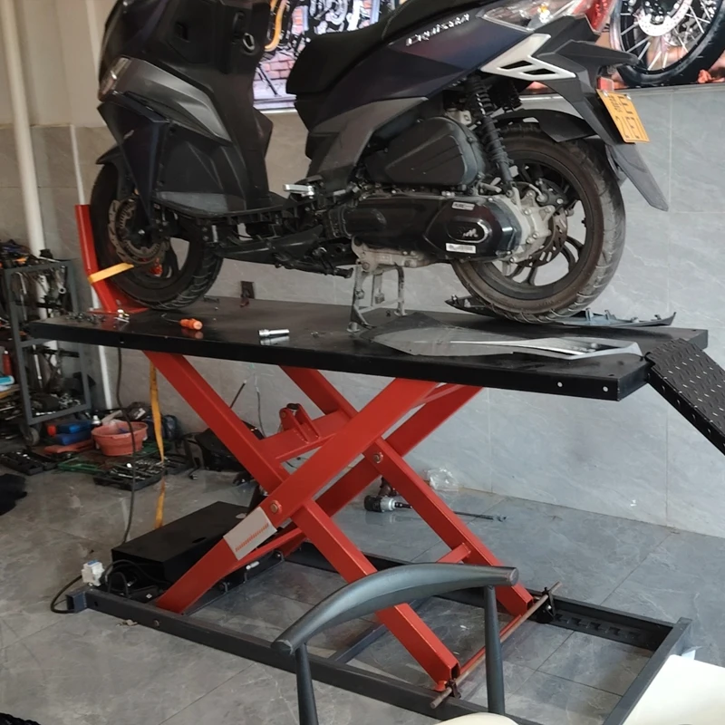 

Jingli Electric-Hydraulic 360kg Capacity Motorcycle Scissor Lift Platform for Motorbike Dune Buggy UTV Car Lifts