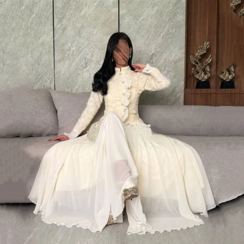 

Exquisite A-Line Ivory Chiffon Evening Dress Simple High Neck Long Sleeves Embroidery Formal Prom Party Gowns Pleated Customized