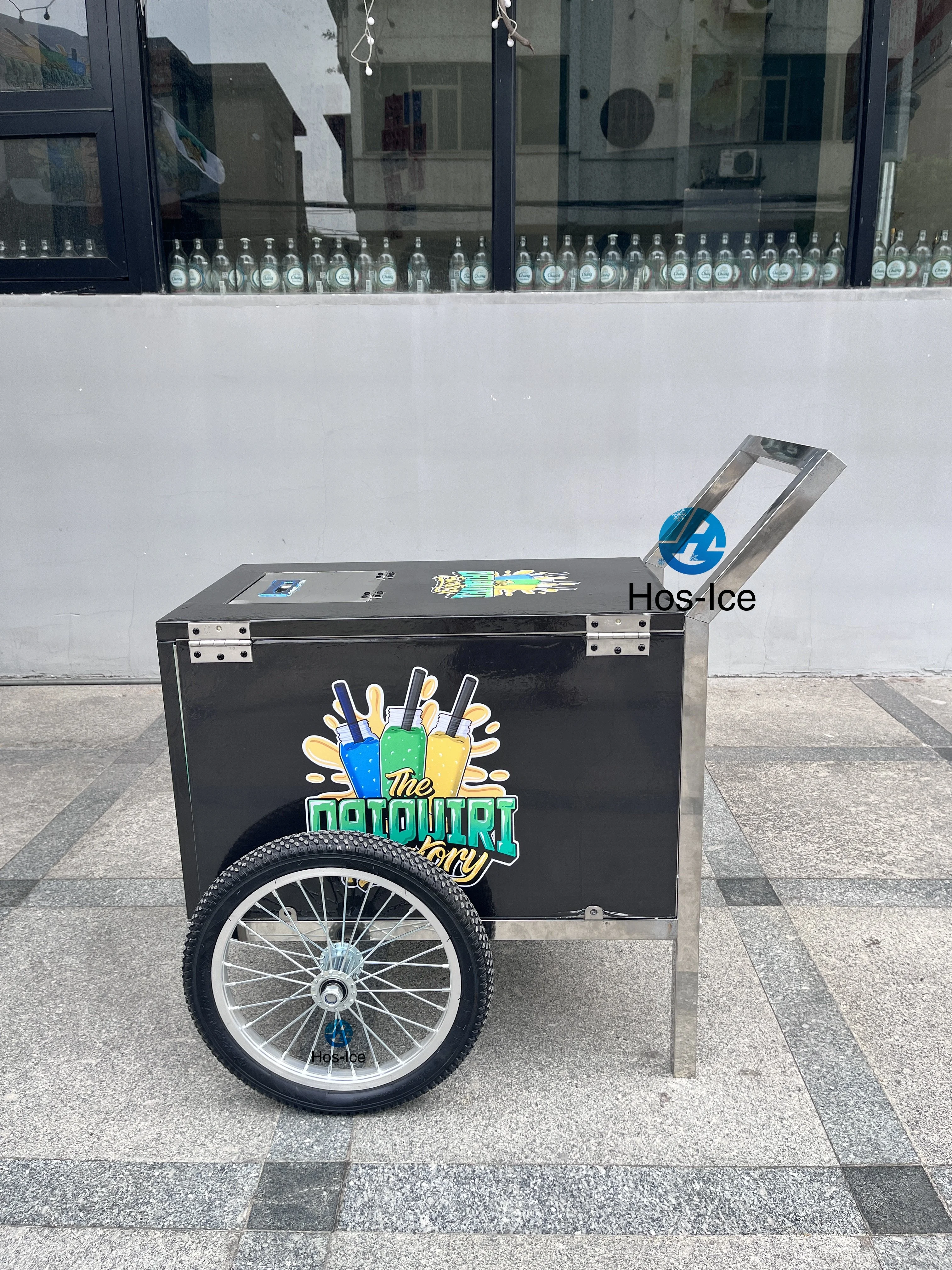 

Lightweight Stainless Steel Mini Mobile 2-Wheel Push Cart Thermal Insulation & Cold Preservation For Food Shops
