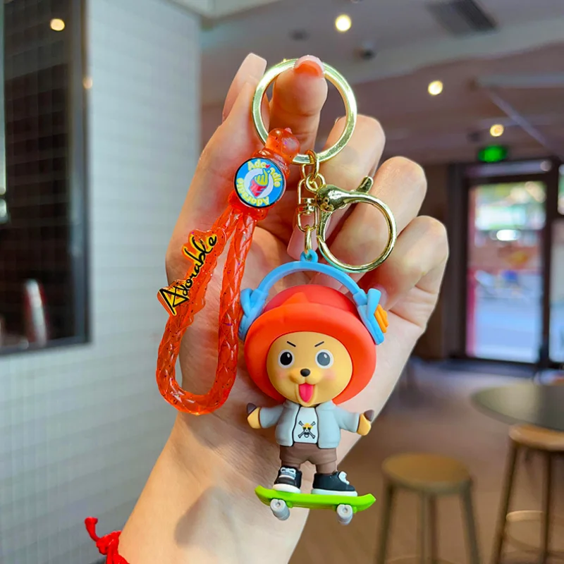 Porte-clés une pièce en PVC, bijoux à la mode, figurines d'action en résine, pendentif de sac