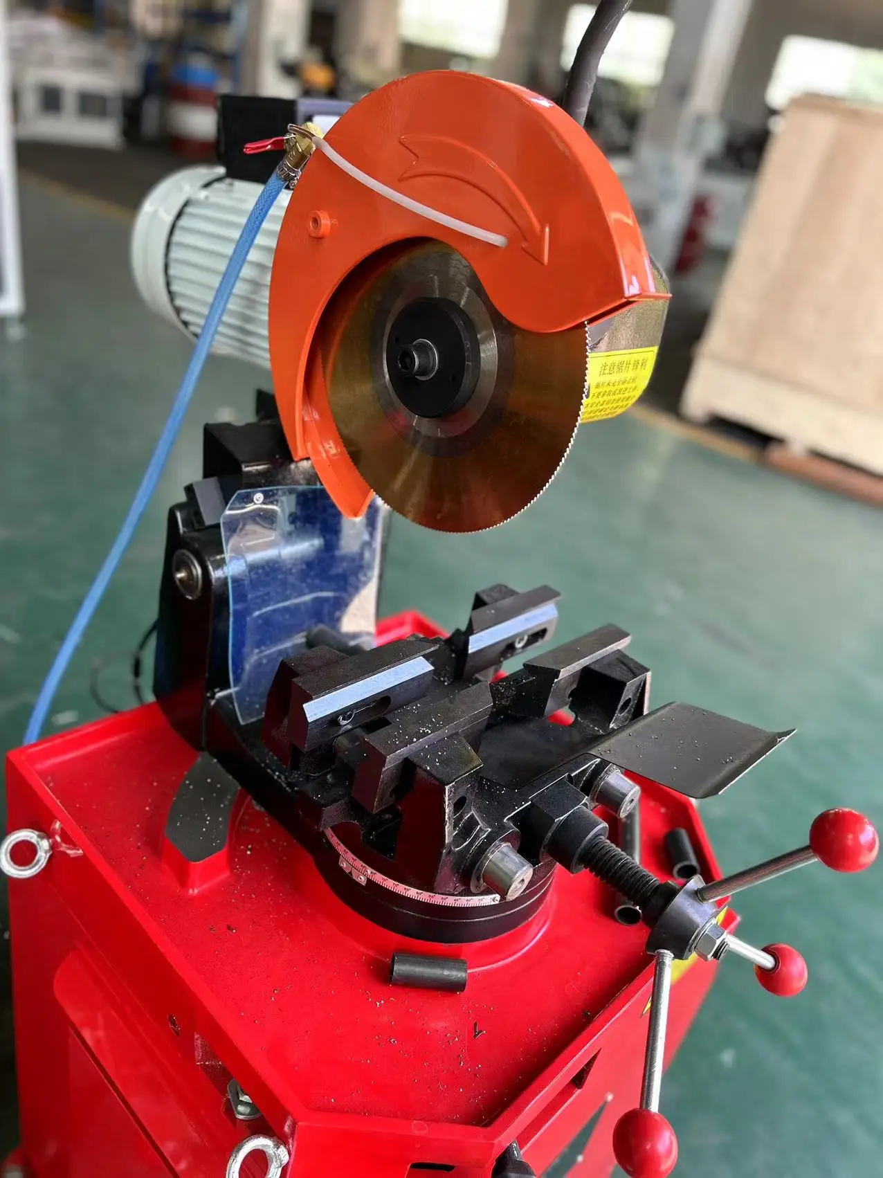 Baorui 315A Semi-automatic Band Saw With Motor For Stainless Steel & Aluminum 90 Degree Metal Pipe Cutting Machine