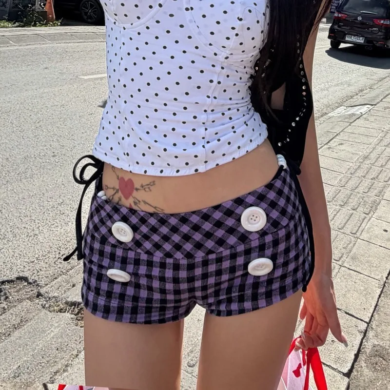 2026 Summer European and American Hot Girl Fashion Low Waisted Shorts with Personalized Plaid Pattern for Trendy Female Wear