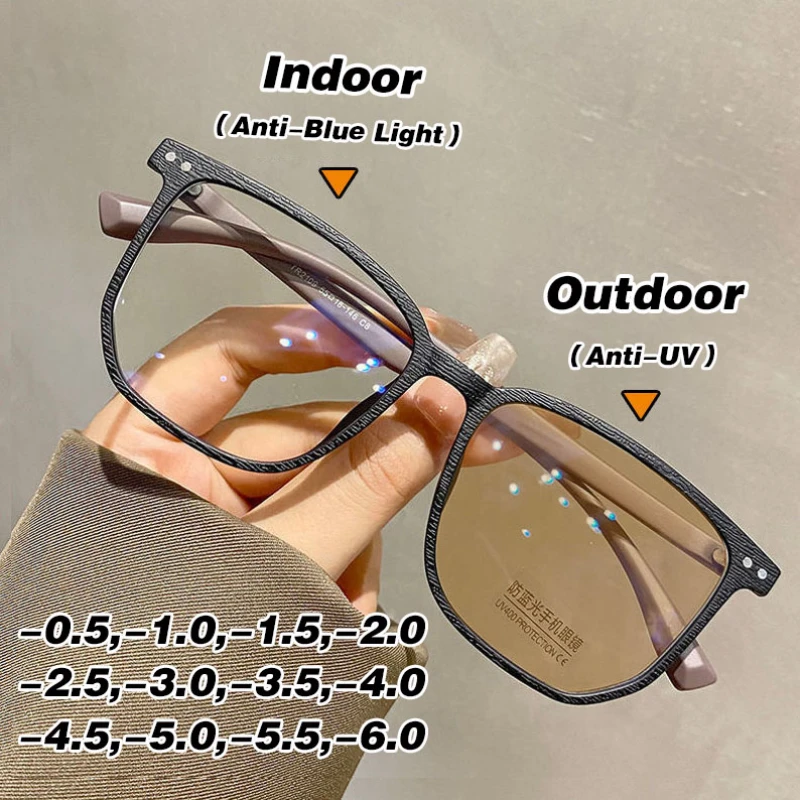 

Photoromic Myopia Glasses , Korean Square Frame Anti Blue Light Minus Glasses for Women , 600 To 0
