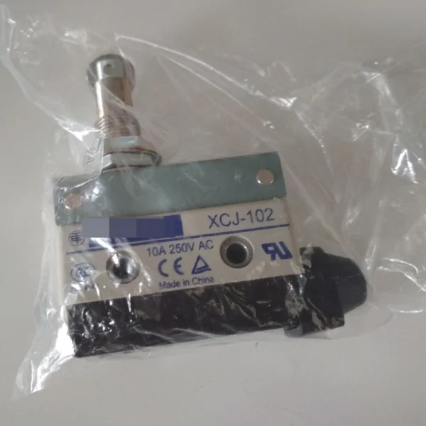 

One Limit Xcj-102 250vac Delivery Brand New Original Spot Plc