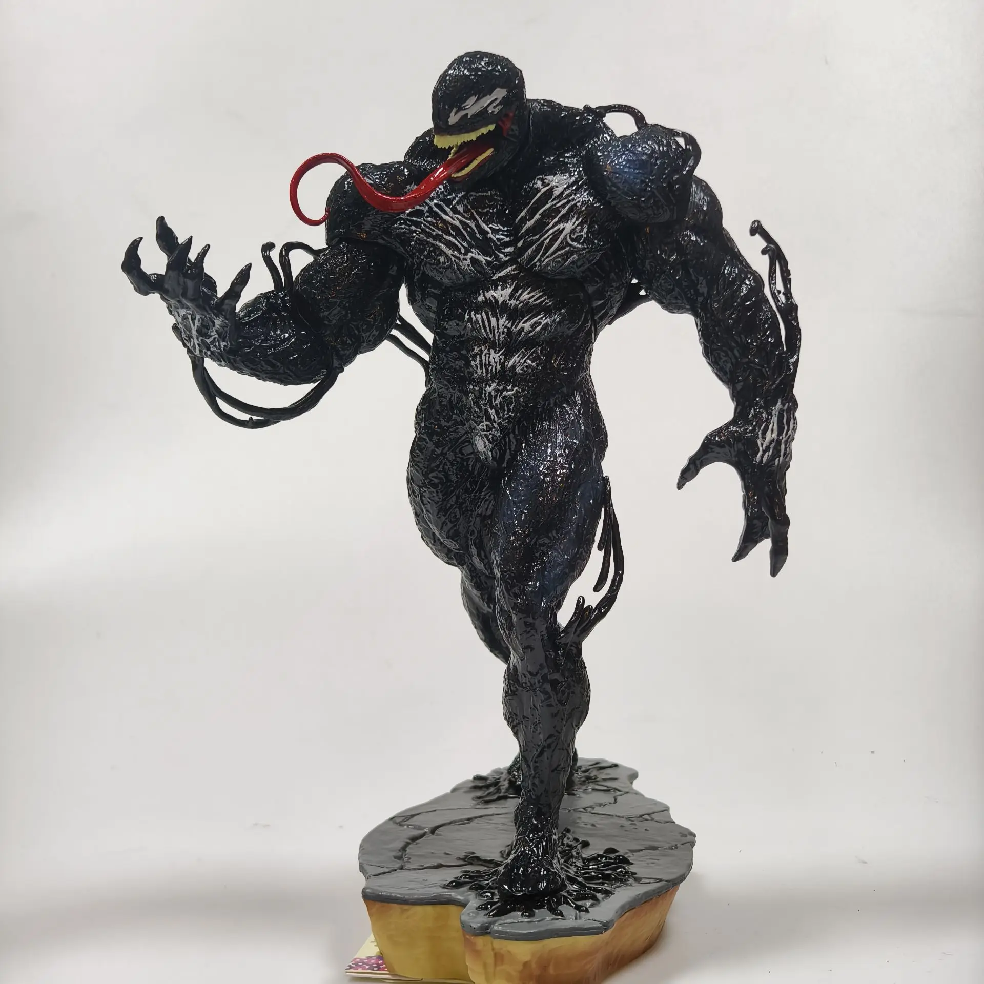 2025 منتج جديد شعبي 30 سنتيمتر السم الأحمر اليدوية ، السم الأسود لتقوم بها بنفسك سطح المكتب زينة زخرفية هدية الكريسماس