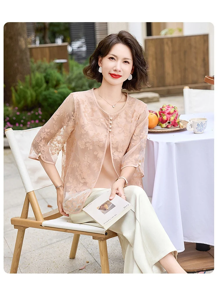 

Mom's Summer Shirt Set, Three-Quarter Sleeve, Big Size, Middle-Aged Women's Fashion Shirt Set, Elegant Shirt, Ankle Length Pants