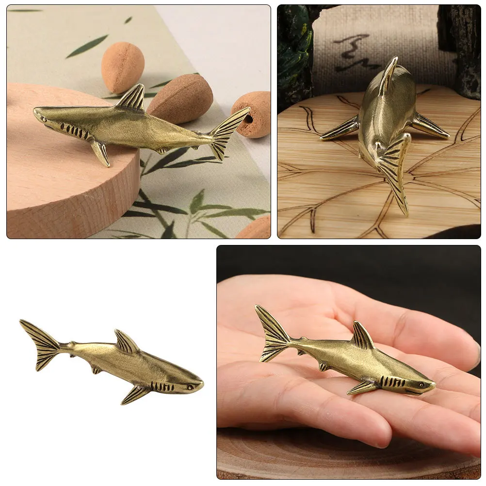 

Cute Mini Brass Shark Vintage Animal Sculpture Decor For Home Office Desktop Study Retro Artistic Ornament Small Space