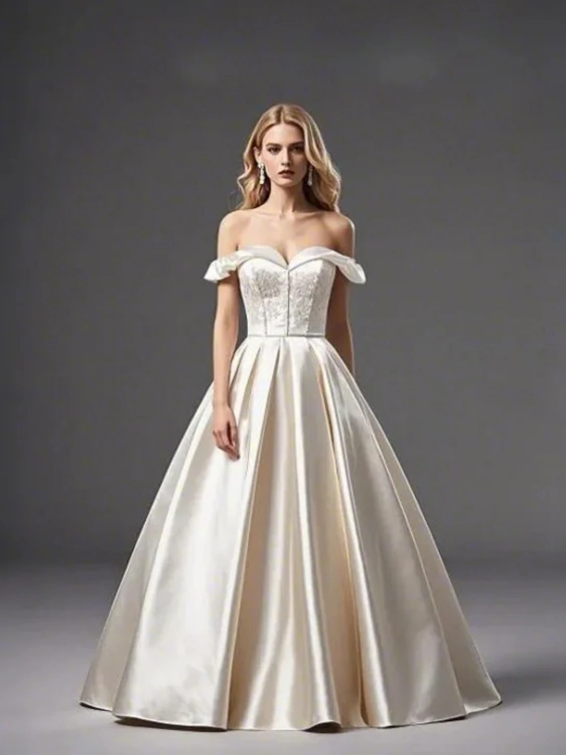 

Elegant Champagne Long Prom Dress Floor Length Satin Formal Gown Strapless Solid Color Appliques Party Gown 2025 Free Customized