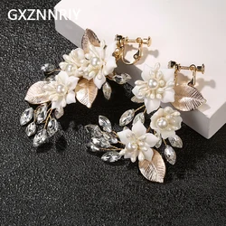 Pendientes de Clip de diamantes de imitación de flor de cerámica para mujer, accesorios de lujo, pendiente de gota nupcial, joyería de fiesta, regalo de graduación