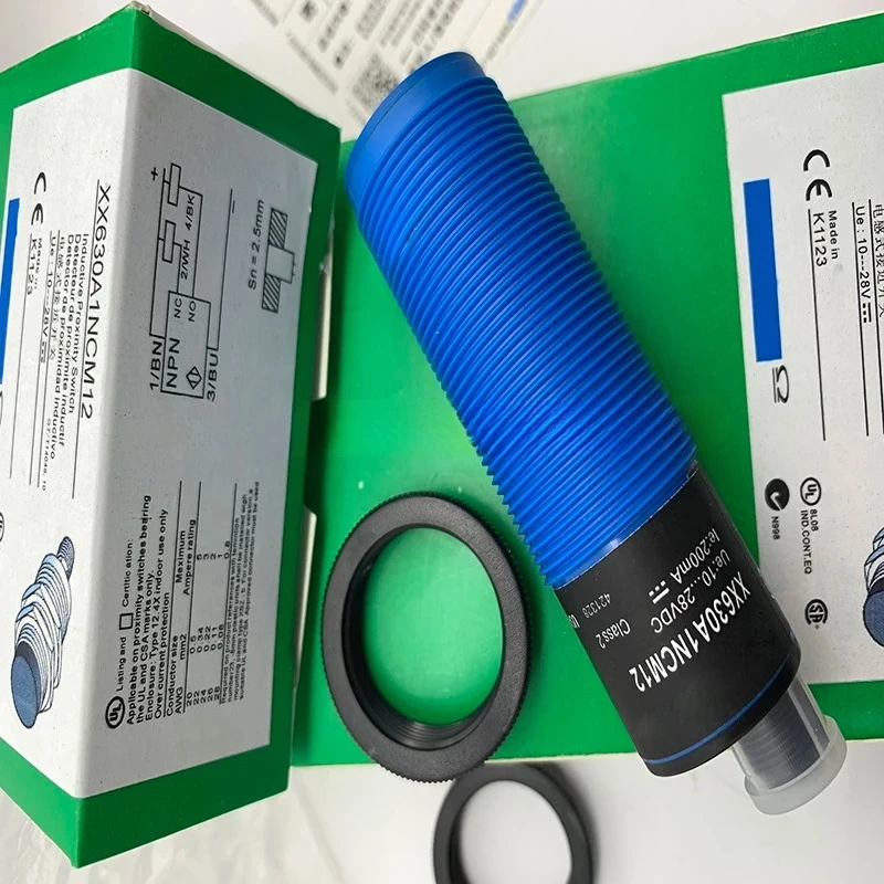 Ultrasonic Proximity Sensor XX930A1A2M12 XX930A2A1M12 XX930S1A2M12 In Stock