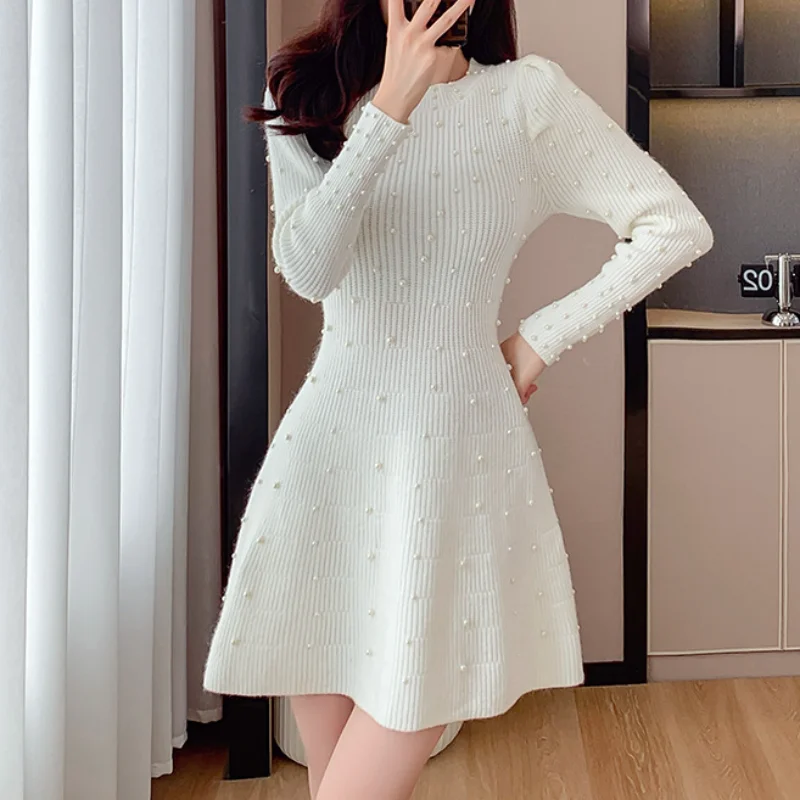 

Women Beaded Knitting White Long Sleeve Dress Autumn Vintage Sweet Temperament Ladies Wear Elastic Sweater Basic Dress 1615