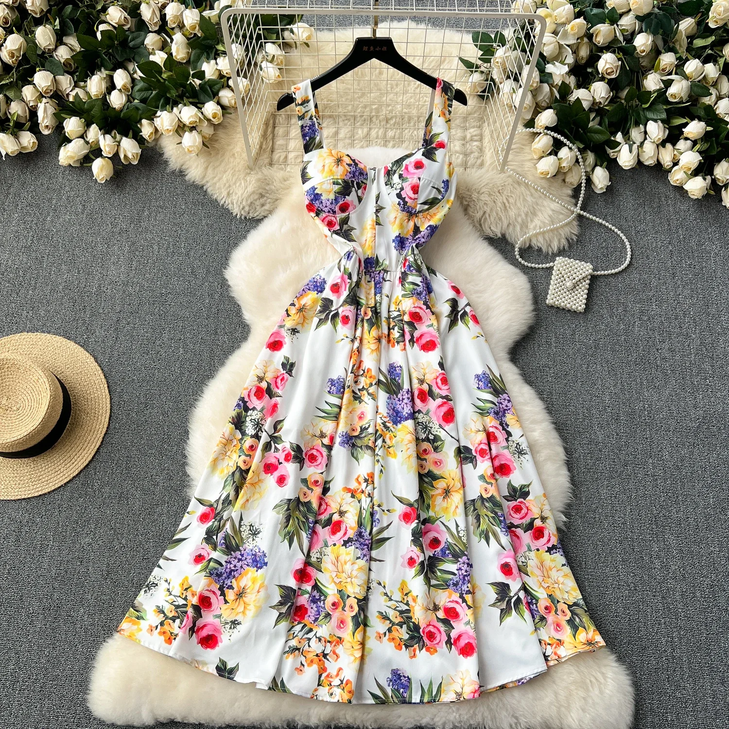 Summer New Yellow Rose Print Spaghetti Strap Dress Women\'s V-Neck Sleeveless Cup Padded Backless Elastic Holiday Beach Sundress