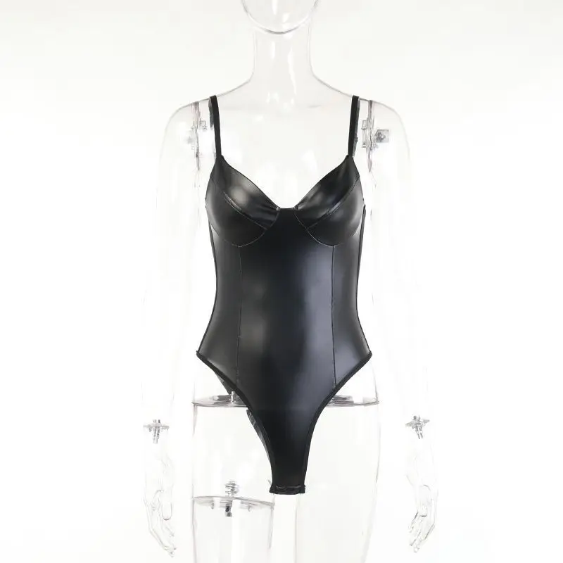 จั๊มสูทหนัง PU สไตล์เซ็กซี่ สายเดี่ยว เอวต่ำ ทรงเข้ารูป แต่งผ้าปะติด ช่วงอกแบบเว้า ทันสมัย กางเกงขายาว