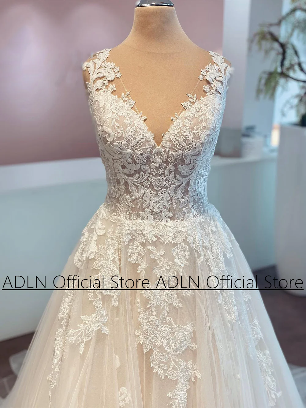 Vestidos De Novia Hochzeitskleid, maßgeschneidert, V-Ausschnitt, ärmellos, Applikation, Sweep-Zug, A-Linie, glitzerndes Brautkleid für die Braut der Frau