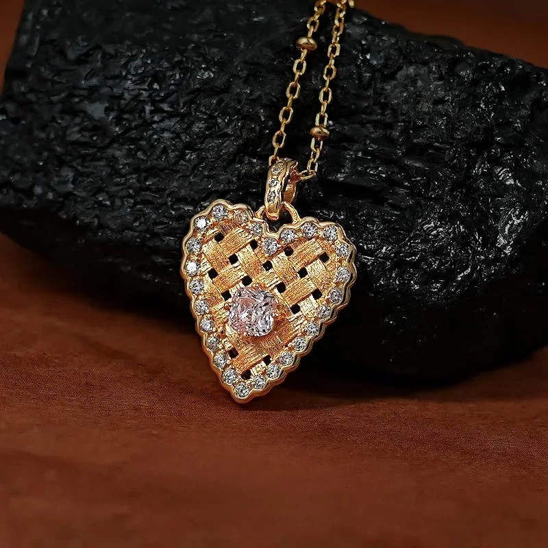 

Новый кулон-колье из серебра 925 пробы с плетеным дизайном в древнем стиле, легкий роскошный металлический матовый дизайн в форме сердца, ниша и версия.