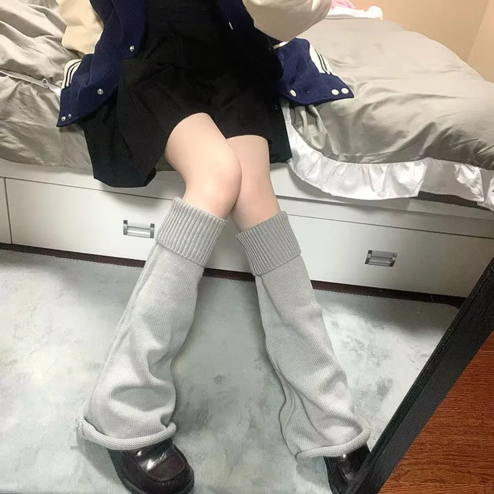 1 pair Stylish Flared Hem Leg Warmers Stretchy Solid Color Boot Covers Wide Cut Uniform Socks Women