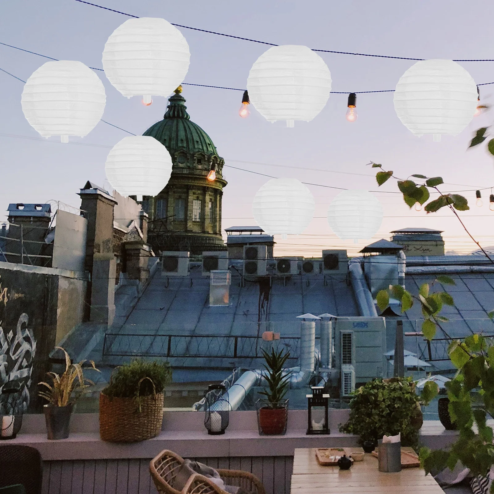 

15pcs 4 Inches White Round Paper Lantern Diy Lightweight Decorative Ball For Wedding Party Halloween Festival Home Bar