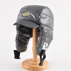 Nuovo cappello Lei Feng In tessuto per uomo e donna In autunno e inverno per mantenere caldo il cappello da ciclismo pilota antivento e protezione per le orecchie