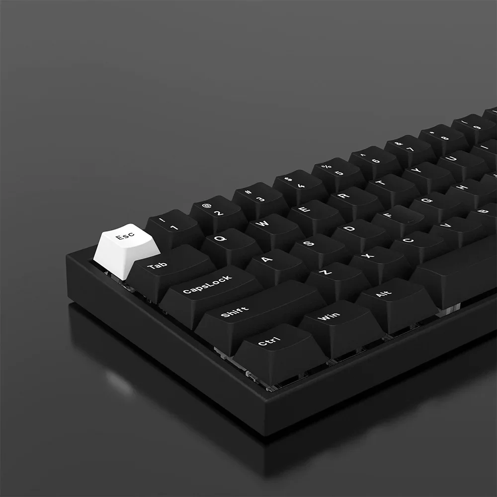 

Two-color keycap 126 key PBT material Original factory height adaptation 61/68/75/84/87/98/108