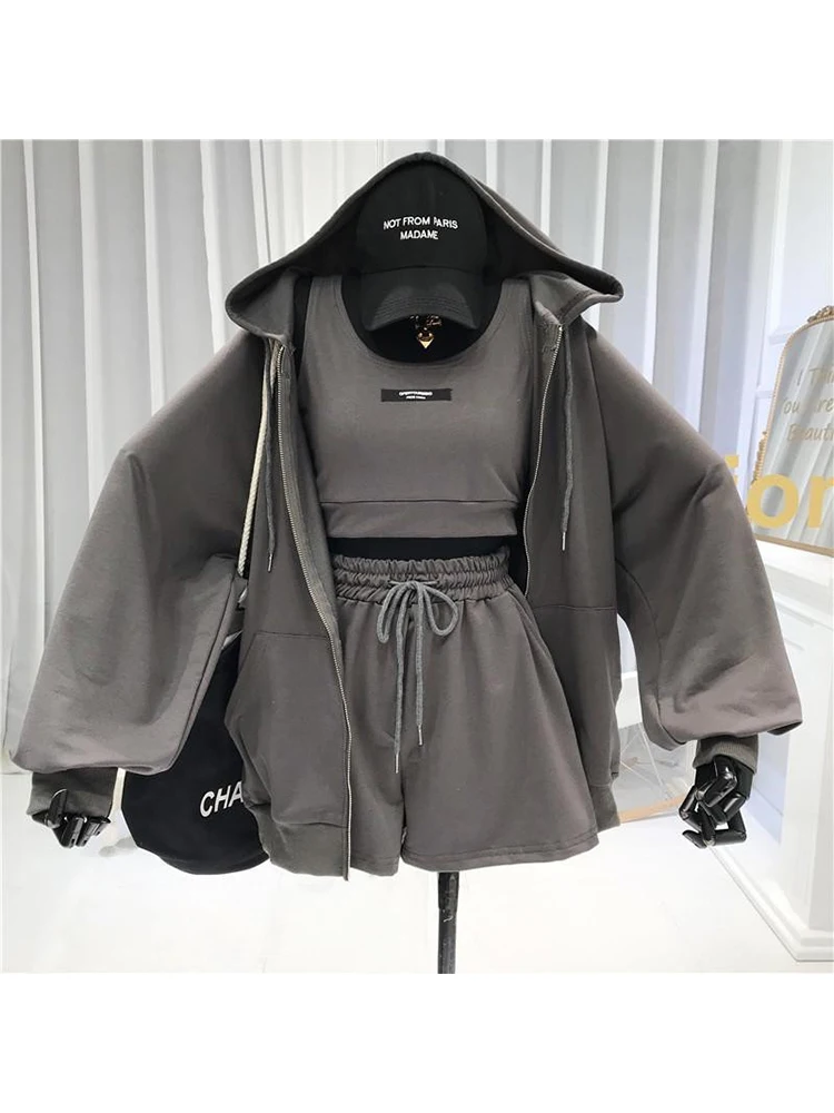 Set corto sportivo da donna 2025 Gilet estivo in tinta unita Giacca corta con cerniera con cappuccio Set da 3 pezzi Tuta sportiva