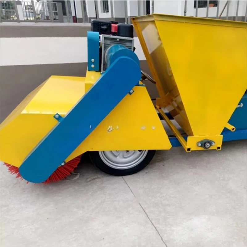 Car type grass combing and sand filling integrated machine, three wheel grass combing machine, lawn sand flushing equipment