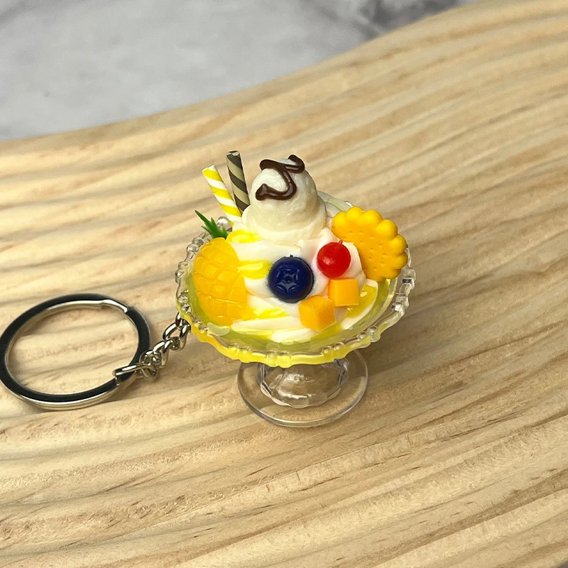女性のためのシミュレーションアイスクリームキーホルダー