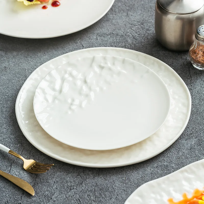 European Embossed Wrinkled Ceramic Steak Plate White Irregular Porcelain Dinner Plate Hotel Restaurant Specialty Plate Tableware