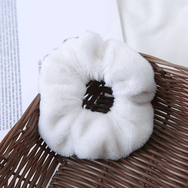 Winter Warm Soft Hair Scrunchies for Women Girls Cute Plush Elastic Hair Band Sweet Fur Rubber Band Hair Loop Hair Accessories