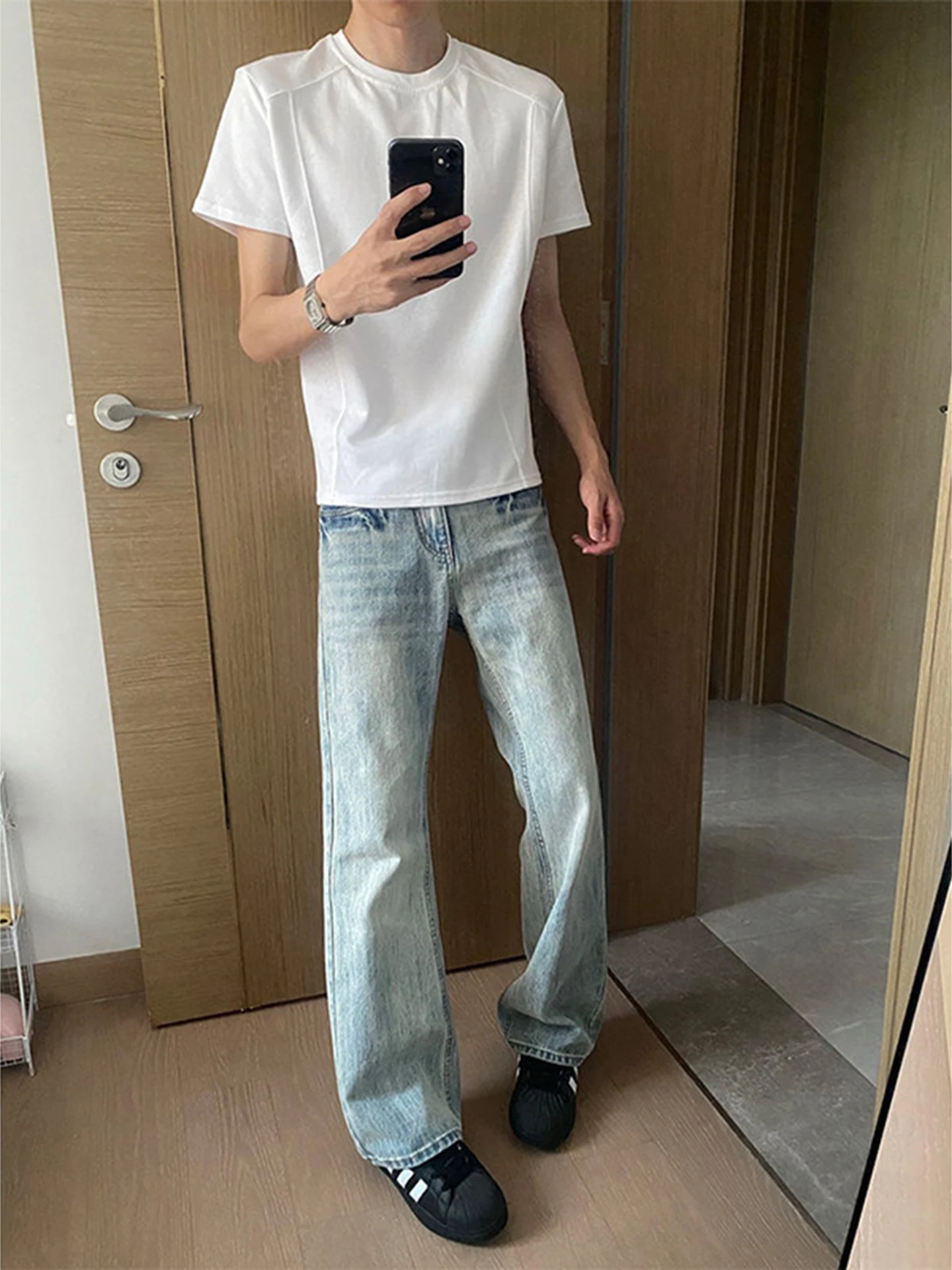 

Мужские джинсы Cleanfit прямого кроя, светло-голубые, с эффектом потертости, с узором Ykee Lightning, в американском уличном стиле, повседневные, из хлопкового денима