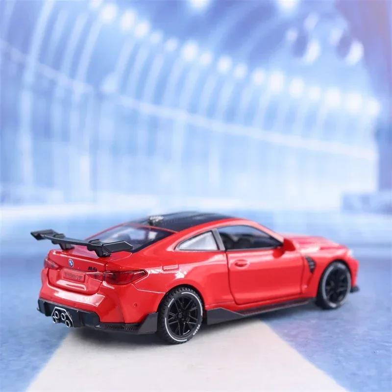 1:32 BMW M4 Coupe alta simulación Diecast Metal aleación modelo coche sonido luz tirar hacia atrás colección niños juguetes regalos