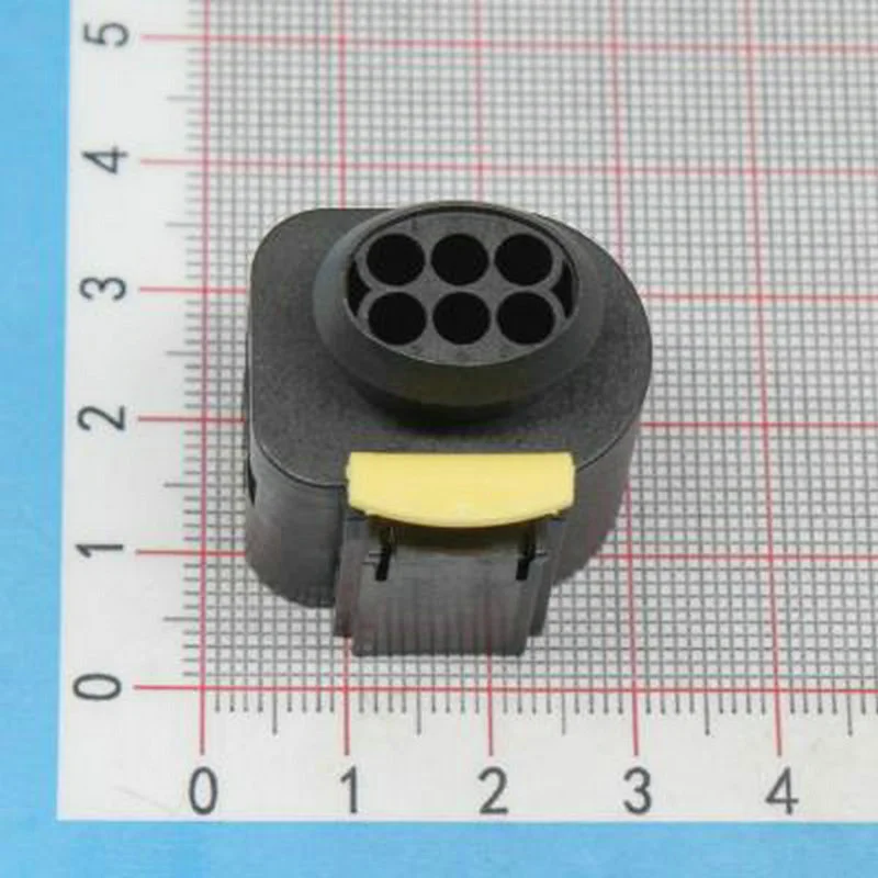 2PCS Original Connector 284716-4 For Car Smart Electronic Devices Automobile 100% brand new 6P black female shell