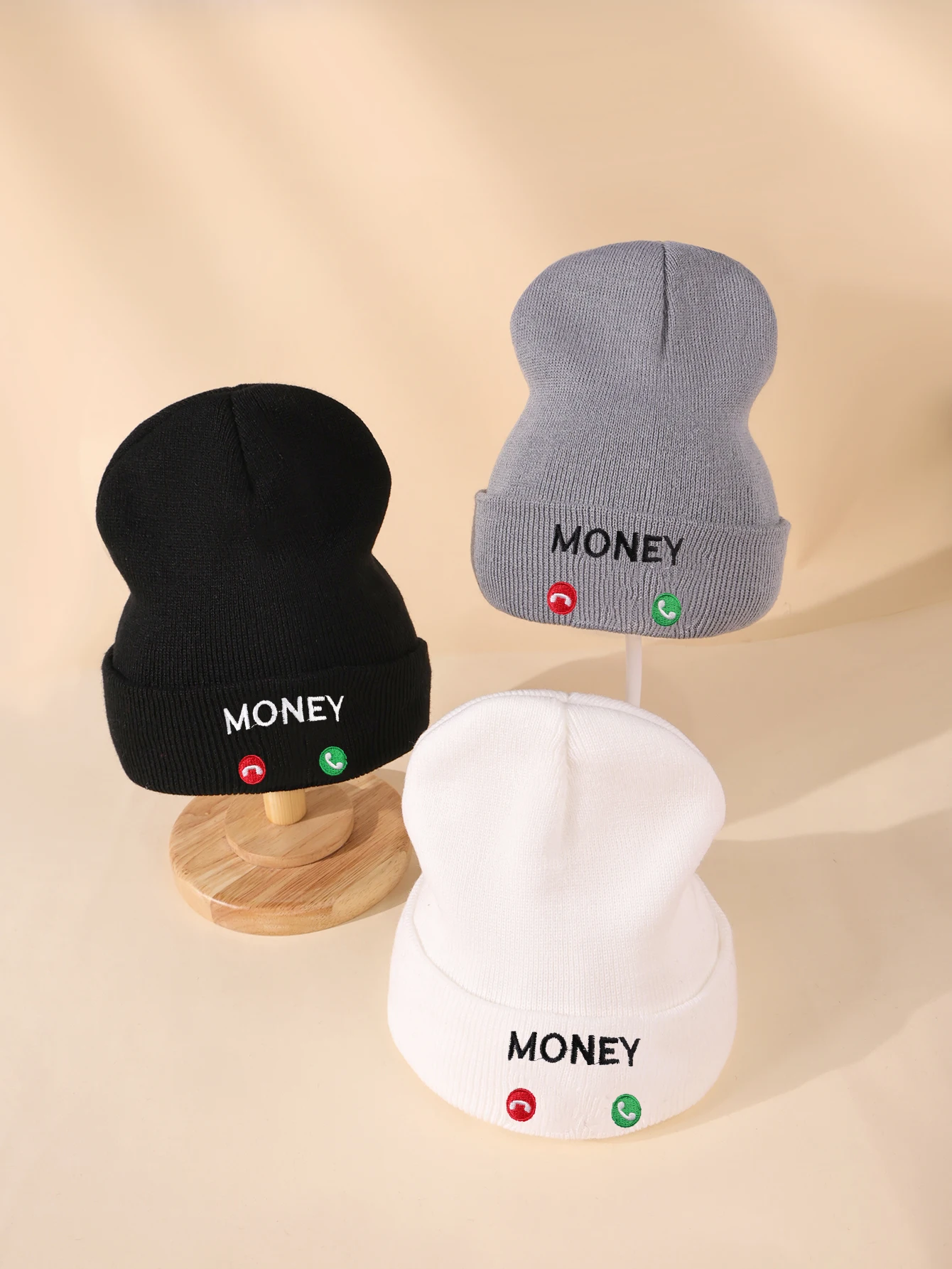 1PC autumn and winter new letter embroidery knitted women's hat, warm knitted hat, fashionable and simple street fashion