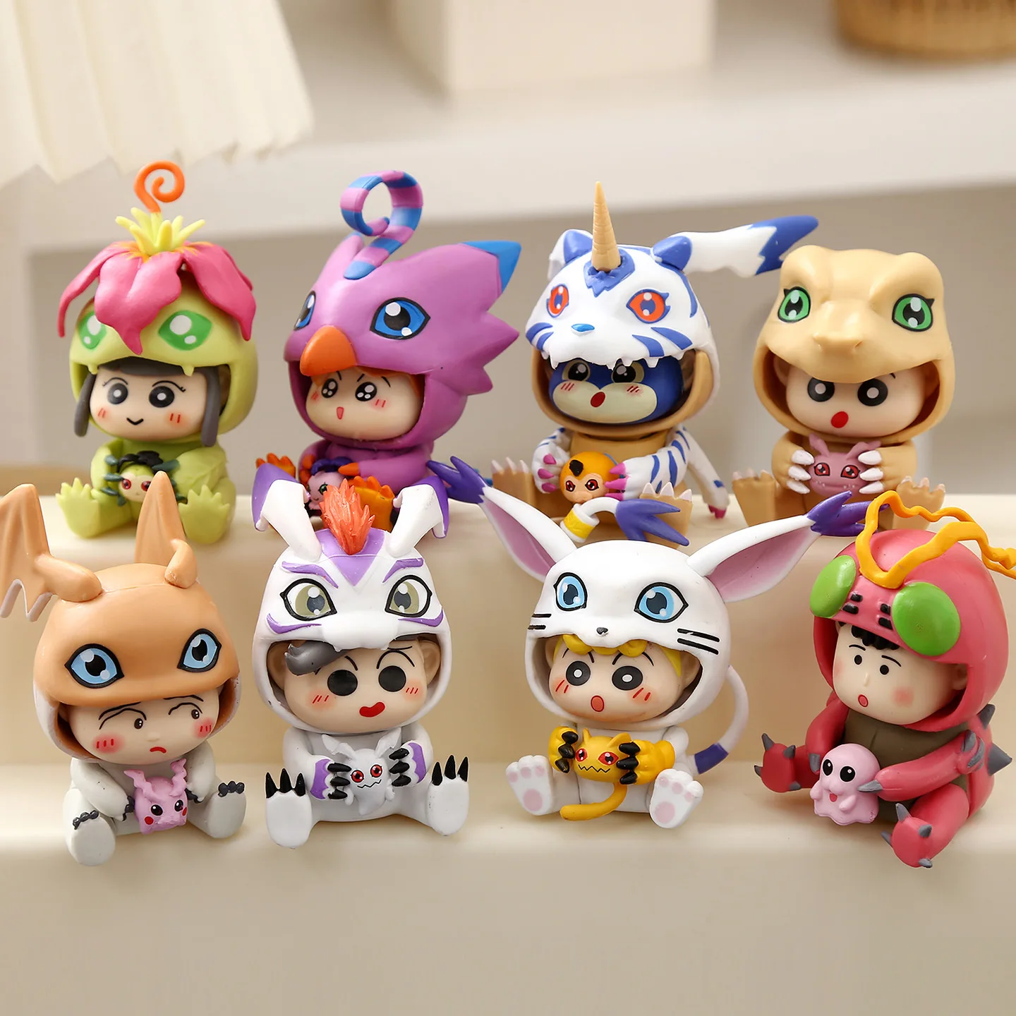 8 قطع من دمى ملابس عصرية جديدة للرسوم المتحركة وحلي سطح المكتب الإبداعية #2