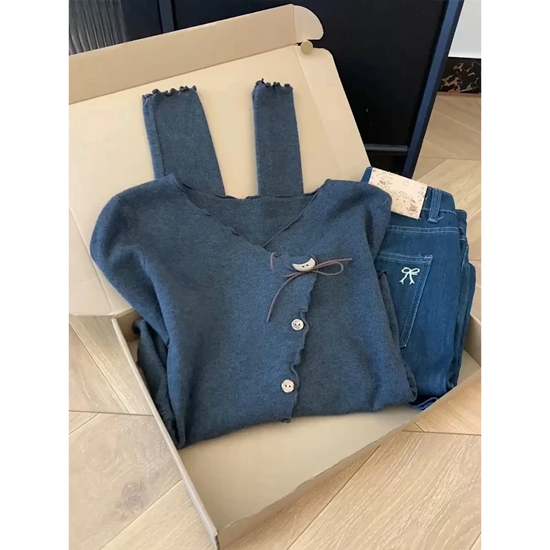 

Retro ey Knitted Sweater with Wood ain Slim Fit Simple Sle Autumn New Unique Personali Small ence Top