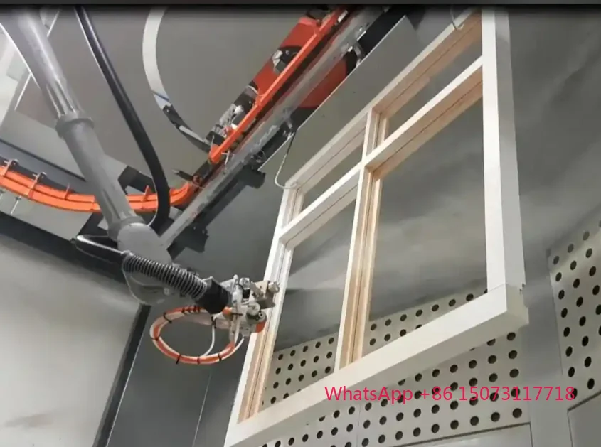 Automatyczny robot do malowania drewnianych mebli, programowanie darmowe, malowanie automatyczne ramionem robota do mebli.