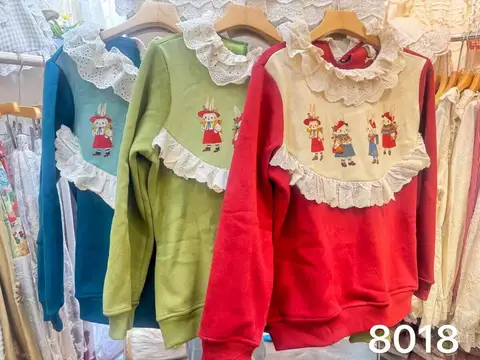 8 best sales लोलिता हूडी - №7