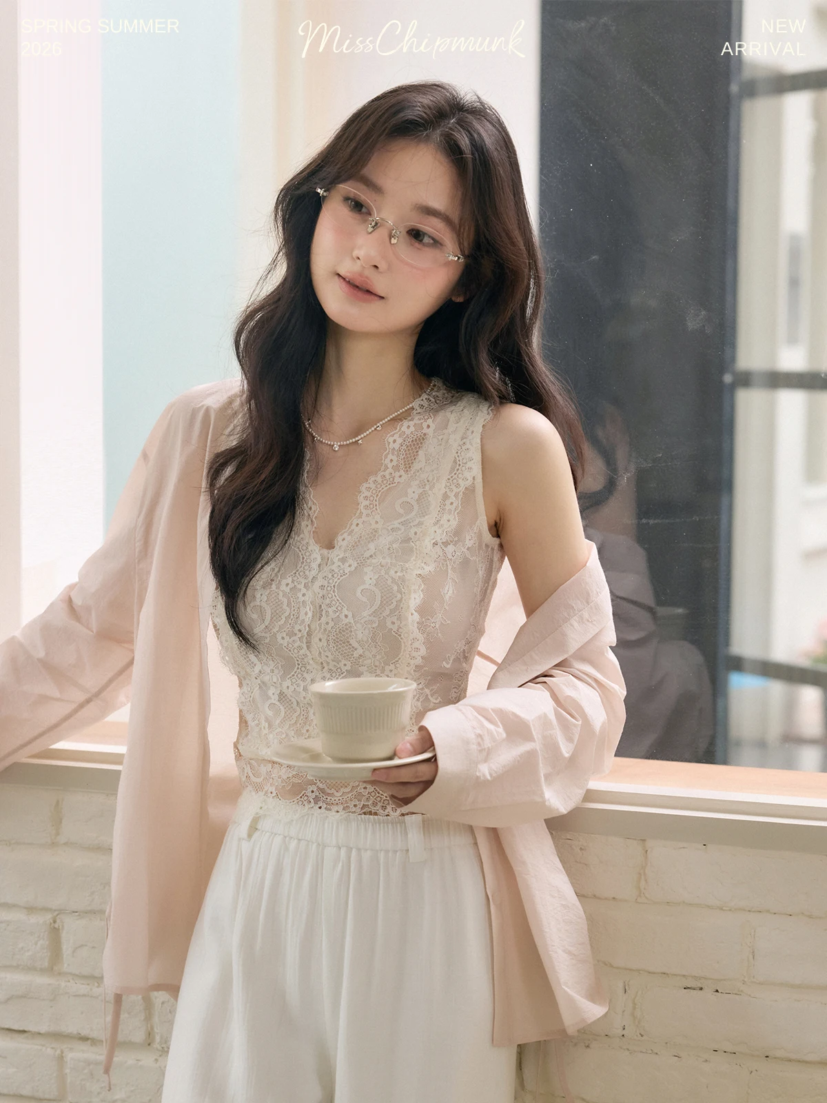 Elegant Hollow out Lace Vest Top Women's Slim Fit Polyester Fiber V-Neck Sleeveless Base Layer Spring Fashion 2026