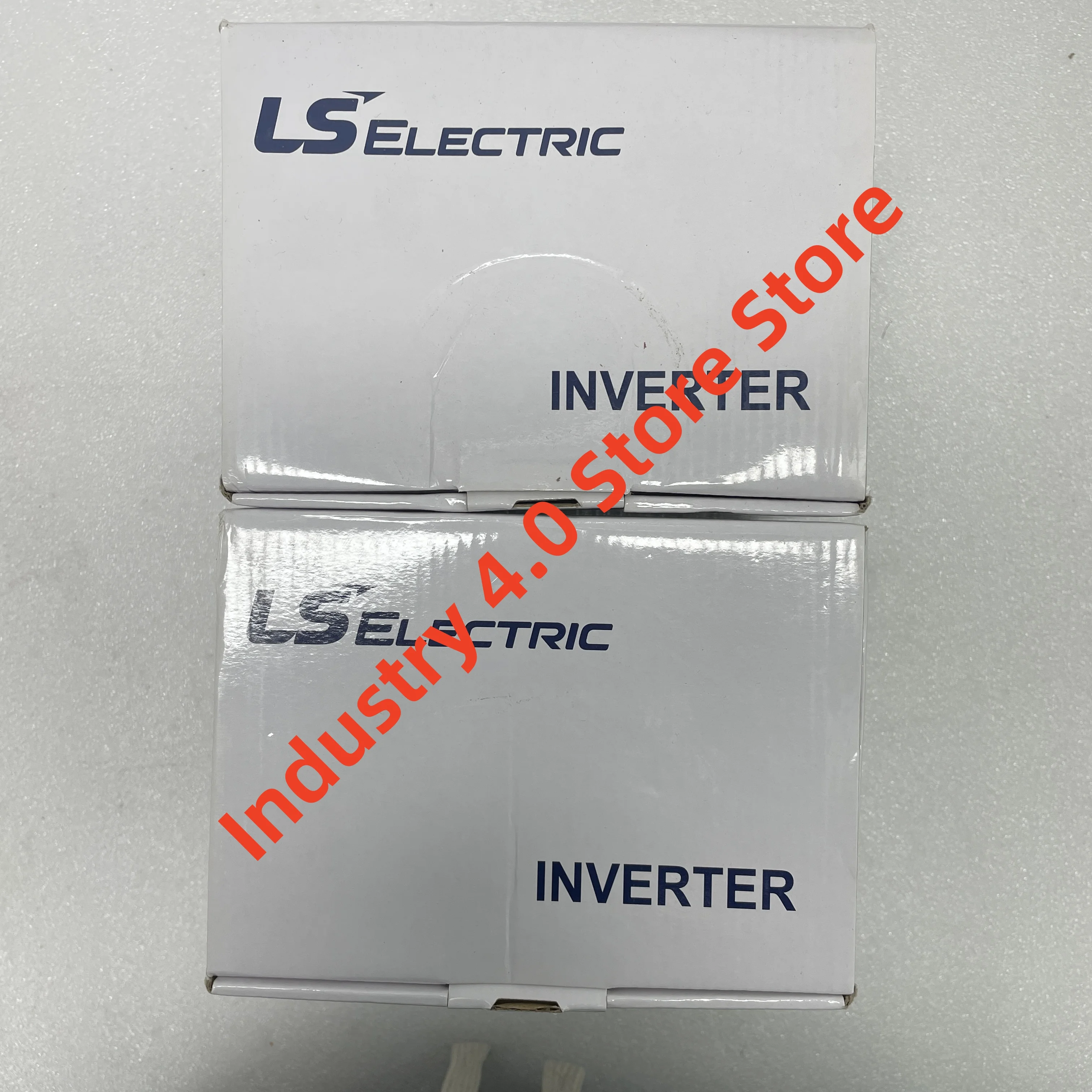 

Инвертор LSLV0075C100-4NS 100%НОВЫЙ