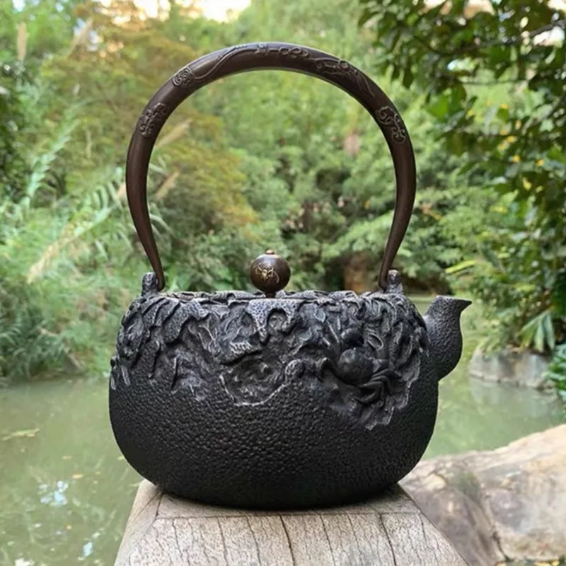 Crab iron pot handmade cast iron teapot rock muscle boiling water iron retro tea making set