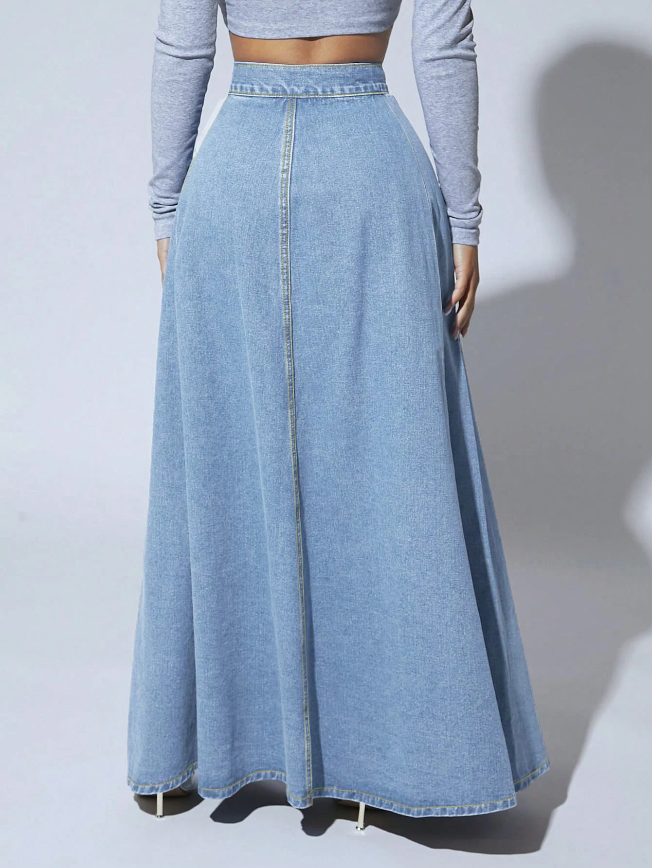 Damen High-Waist Jeans-Maxirock mit Knopfleiste, A-Linie, Vintage, Langer Jeansrock, Lässiger ausgestellter Rock – Detail 4