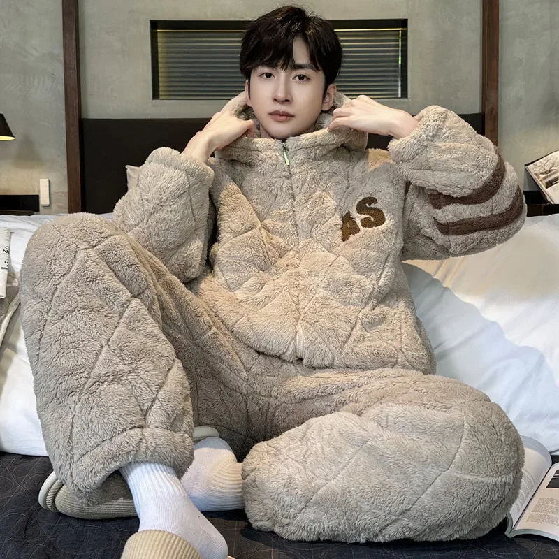 Conjunto de pijamas de lana Coral de franela gruesa para hombre, ropa de invierno para el hogar, ropa de dormir cálida de algodón de tres capas de talla grande