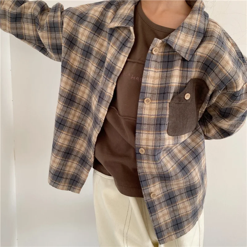 2024 Autumn New Kids retro contrasting color pocket plaid shirt Boys turn-down collar cotton shirts Girls loose casual Tops