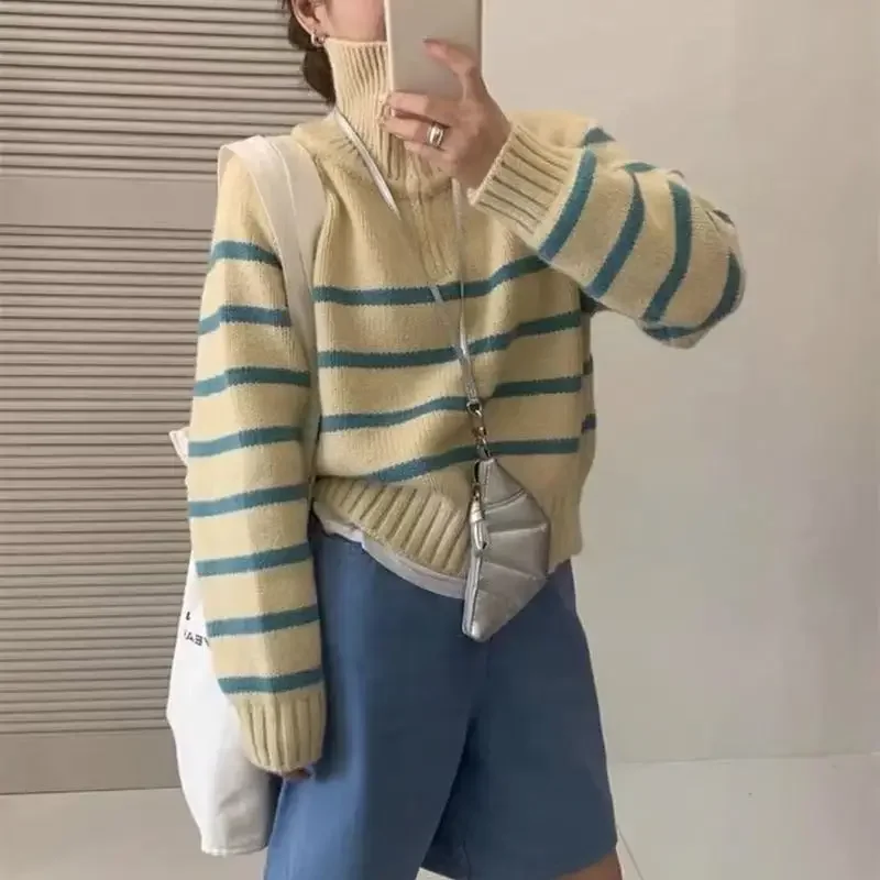 

Knitted Wool Hoodie Striped Cardigan Thick Warm Sweater Jumper 2025 Autumn and Winter Fashion New Women's Elegant Half Open