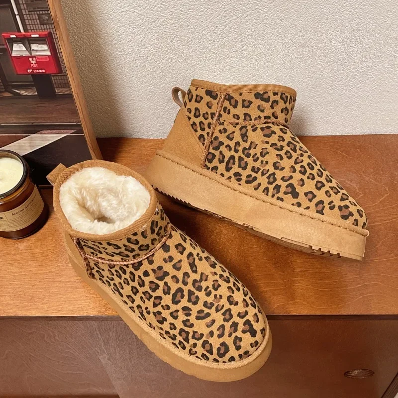 2024Women Leopard Print Shoes  Winter New Comfortable Warm Women's Snow Boots Non-slip Wear-resistant Fashion Plush Short Boots