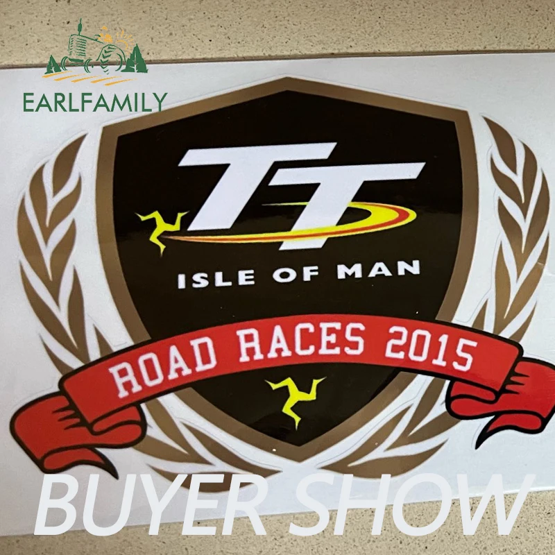 EARLFAMILY 13 سنتيمتر سباقات TT جزيرة الرجال شعار ملصقات السيارات مقاوم للماء واقية من الشمس مائي محمول الوفير دراجة نارية جذع اكسسوارات السيارات
