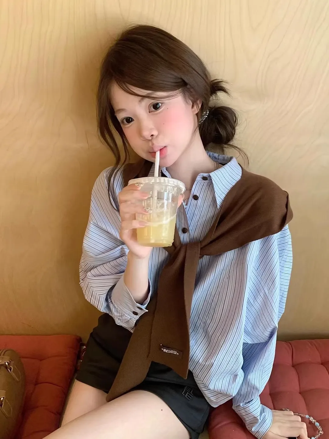 

Early Spring Blue Striped Long Sve irt Women's Faionable Premium Quali Unique Design Korean Sle Commute Wind Loose...