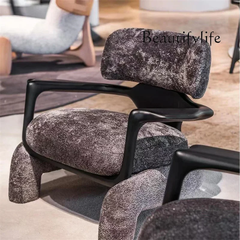 XX Medieval Designer Single Sofa Chair Modern Simple Living Room French Casual Chair Retro Style Guest Armchair